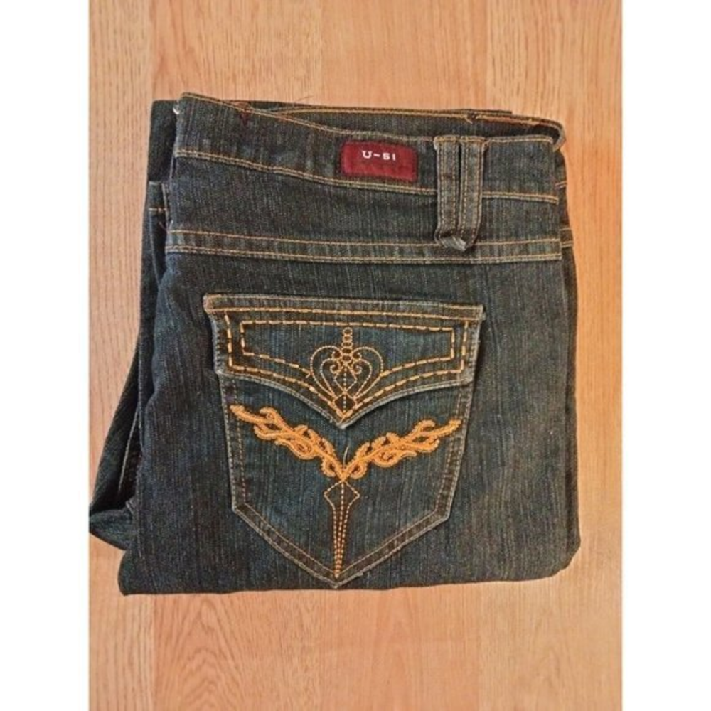 U51 Women's Jeans Embroidered Back Pockets Size 13/14‎